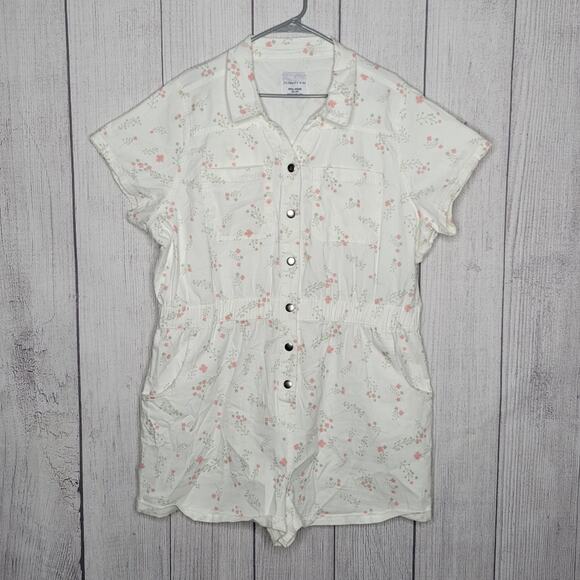 Celebrity Pink Plus Size Floral Romper, size XXXL - Picture 1 of 6